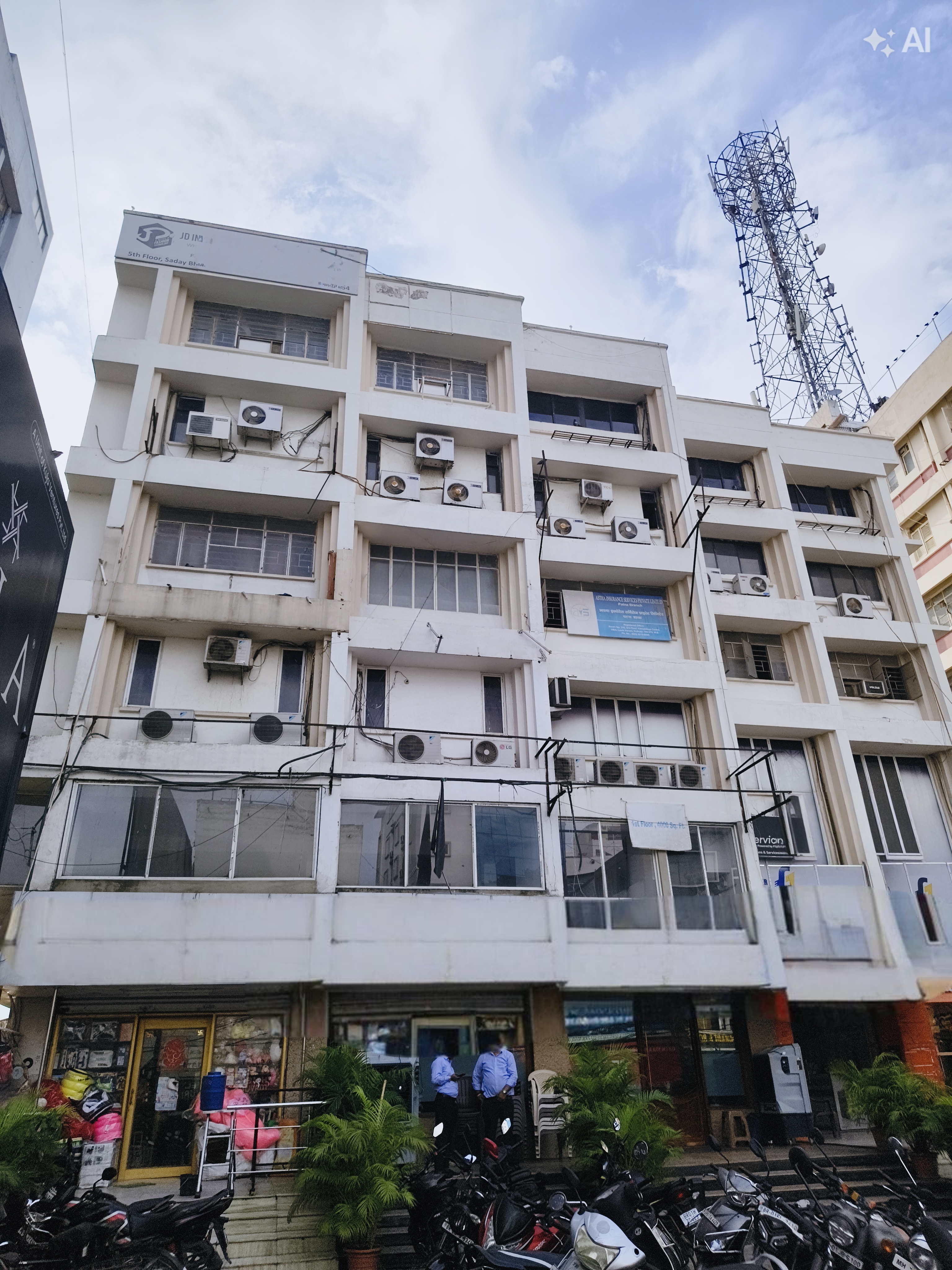 Best Prime Location Fraser Road , Patna