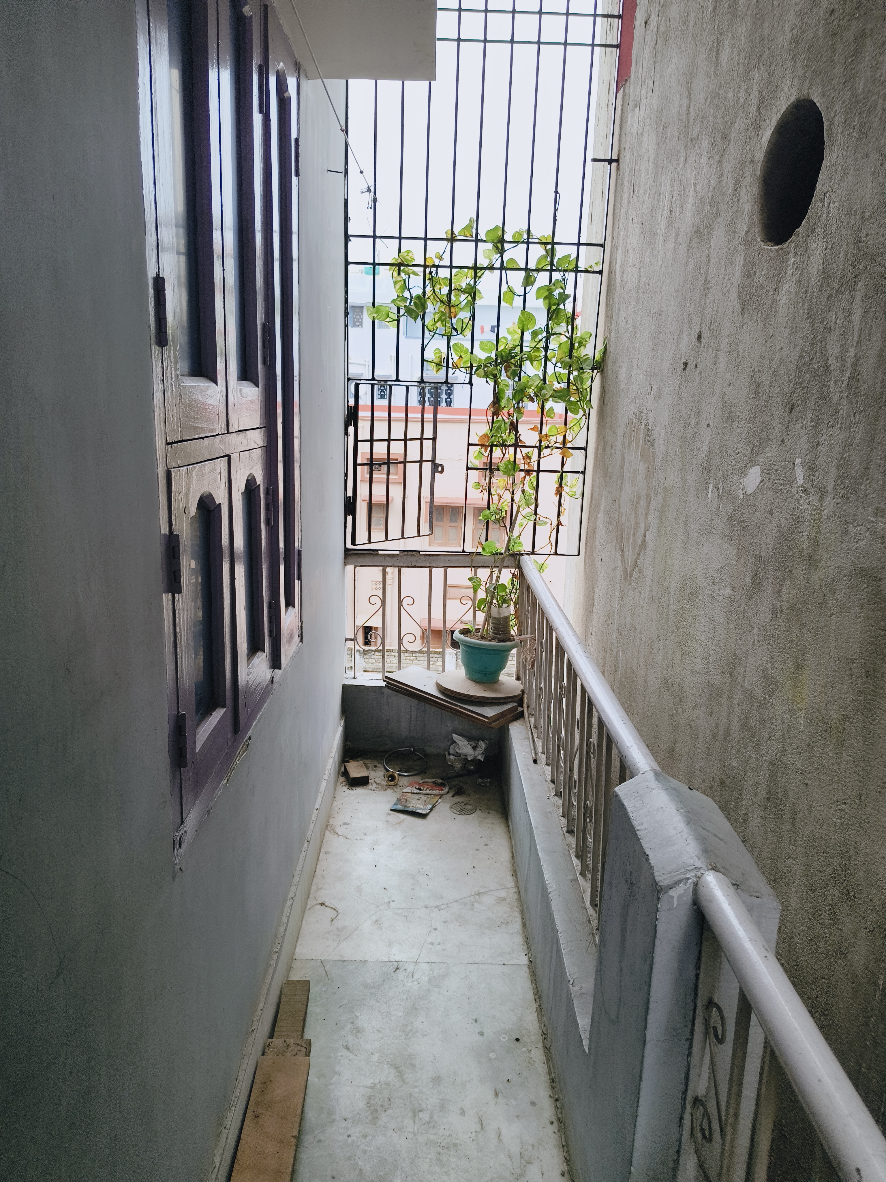 2 BHK  Bailey Road ,  Raja Bazar Patna