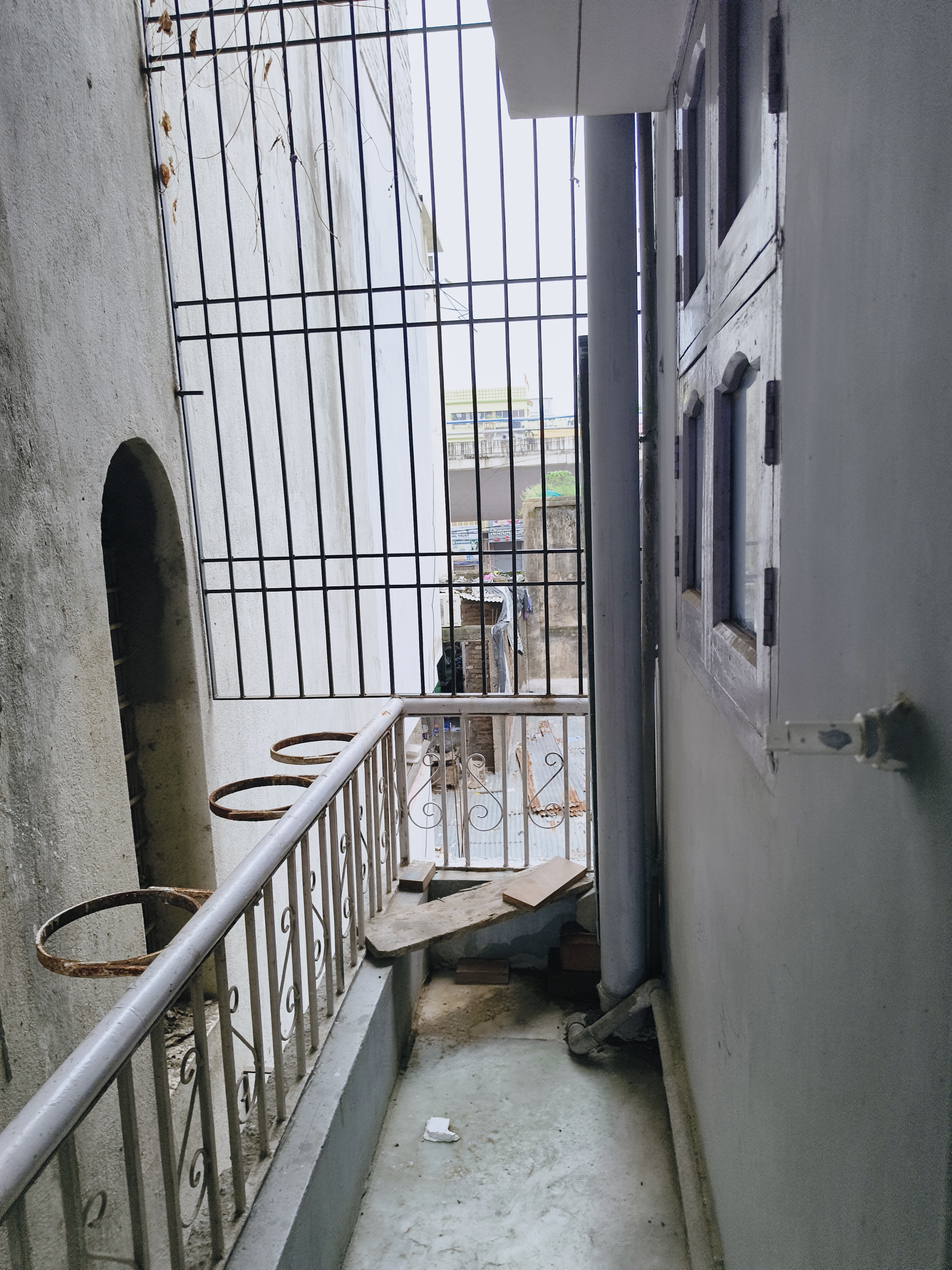 2 BHK  Bailey Road ,  Raja Bazar Patna
