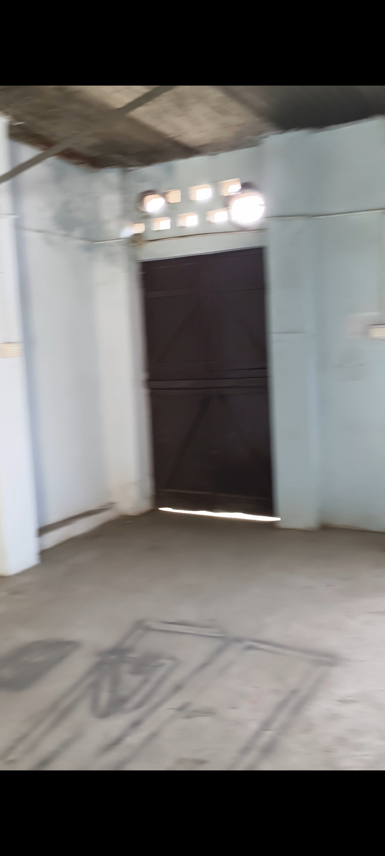 550 Sq. Ft.  Hall Office / Godown / Coching In Patna
