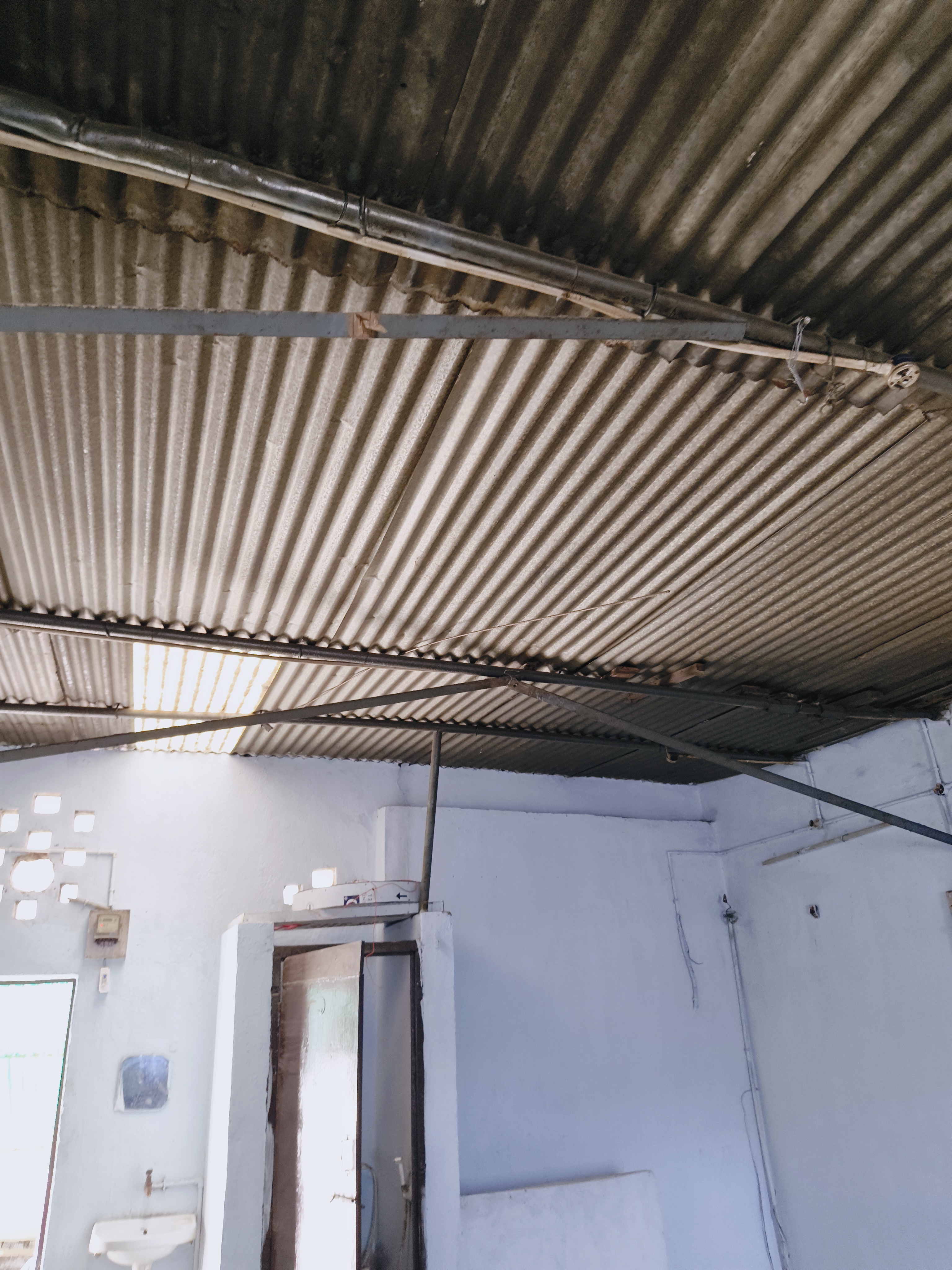 550 Sq. Ft.  Hall Office / Godown / Coching In Patna